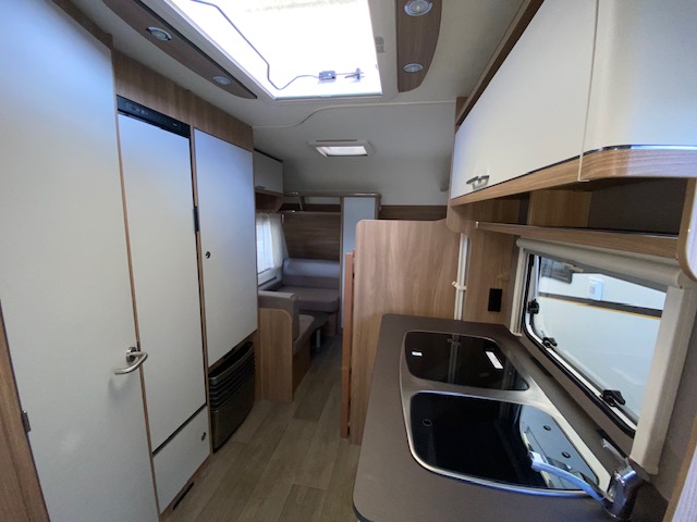 Caravan BÜRSTNER PREMIO PLUS 510 TK del 2020 - immagine 9