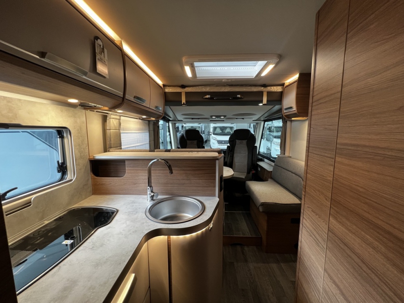 Knaus L!VE I 700 MEG - immagine 12