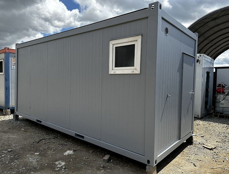 Contenitore sanitario 6,06 × 2,44 m – 2 docce, 2 WC, 2 orinatoi, 5 lavabi - immagine 3